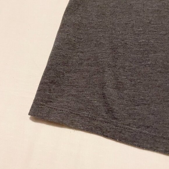 Sonic The Hedgehog Sega Shirt Kids Size Large Tshirt Christmas Hat - Picture 15 of 16